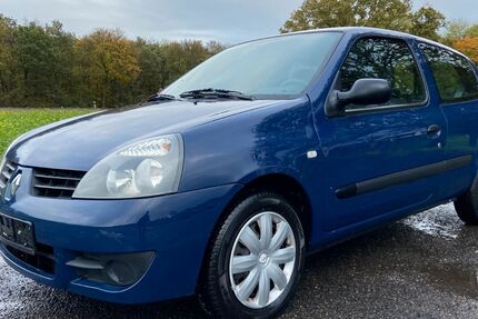 Renault Clio 152.000 km 990 &euro; Neukirchen-Vluyn 47506