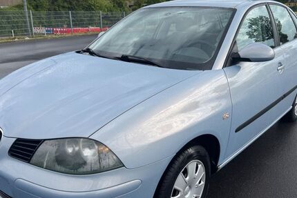 Seat Ibiza 86.000 km 3.999 &euro; Essen 45133