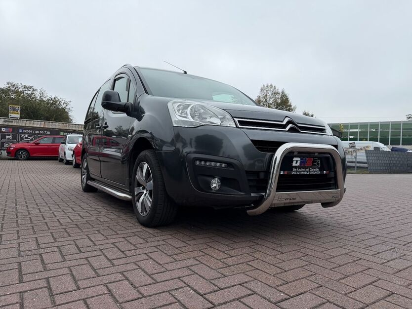 Citroen Berlingo 148.250 km 8.700 € Dinslaken 46537