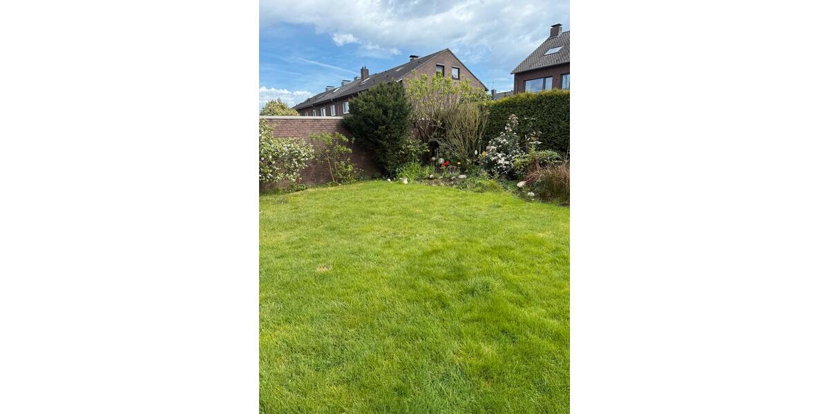 Einfamilienhaus Dinslaken - 7 Zimmer, 126 m&sup2;, 358.000&euro; | Angebot:26649660