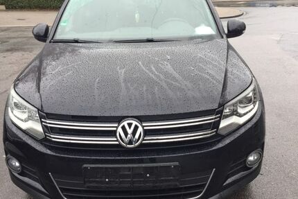 VW Tiguan 158.195 km 12.400 &euro; Gelsenkirchen 45886