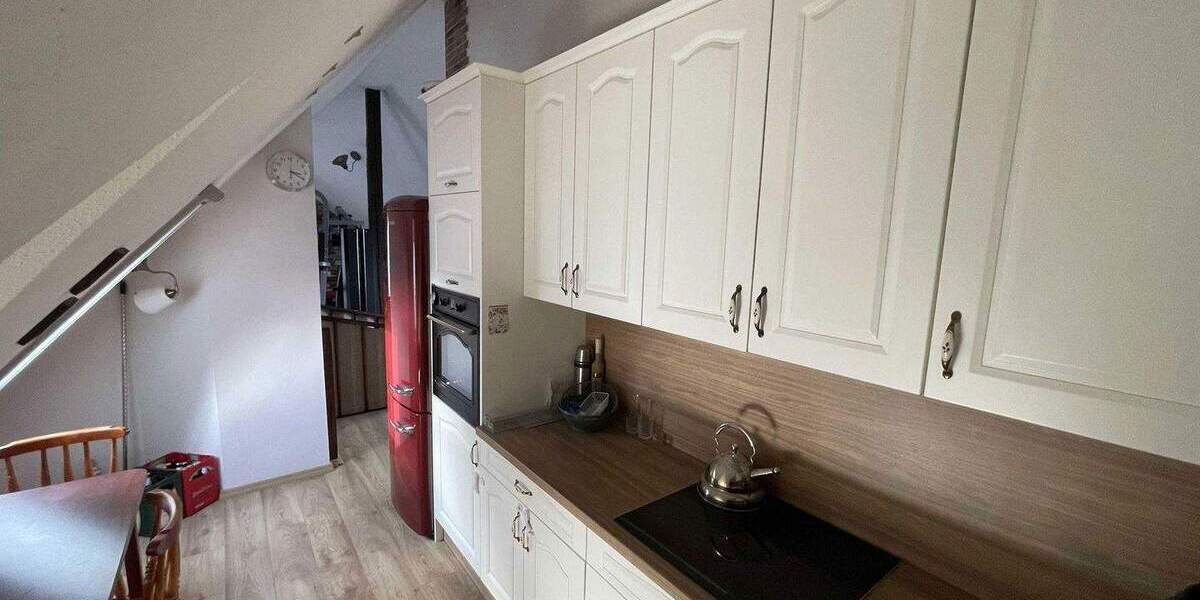 Reihenendhaus Rheinberg - 8 Zimmer, 255 m&sup2;, 690.000&euro; | Angebot:25674889