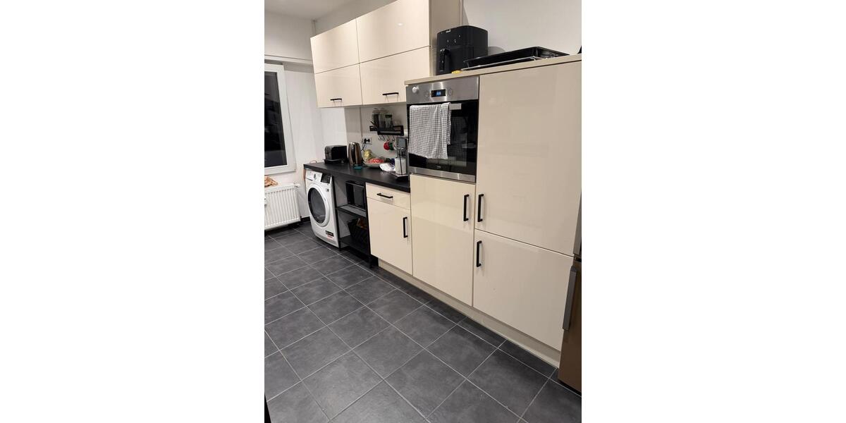 Etagenwohnung Bochum Bochum-Südwest - 3 Zimmer, 100 m&sup2;, 1.450&euro; | Angebot:27587057