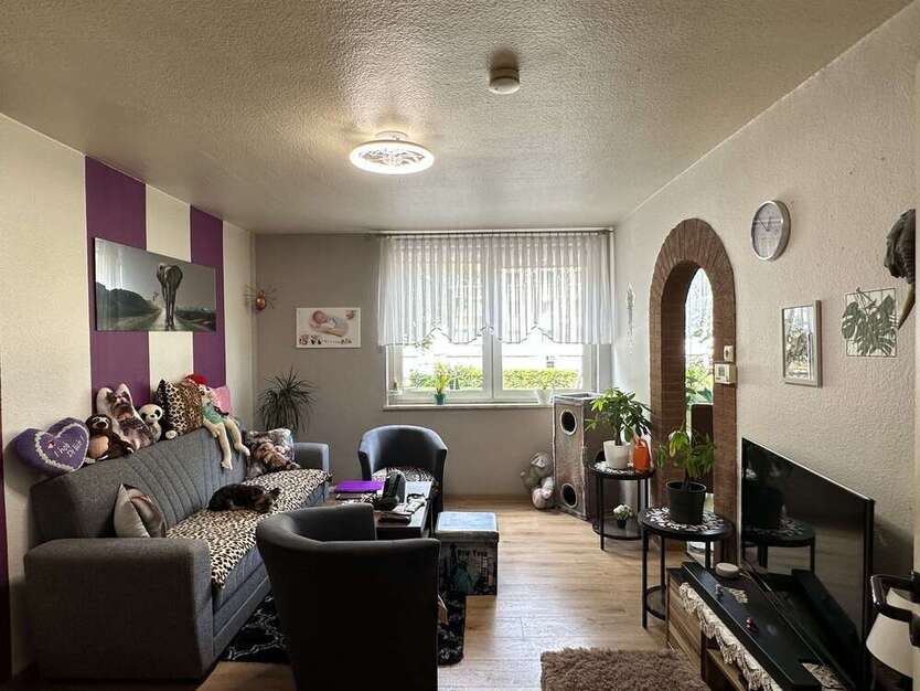 Wohnung zum Kaufen in Duisburg 70.000 € 47.7 m²