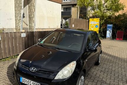 Hyundai i20 171.000 km 5.000 &euro; Bochum 44878