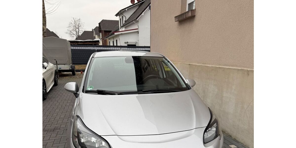 Opel Corsa 33.800 km 9.000 &euro; Bottrop 46238