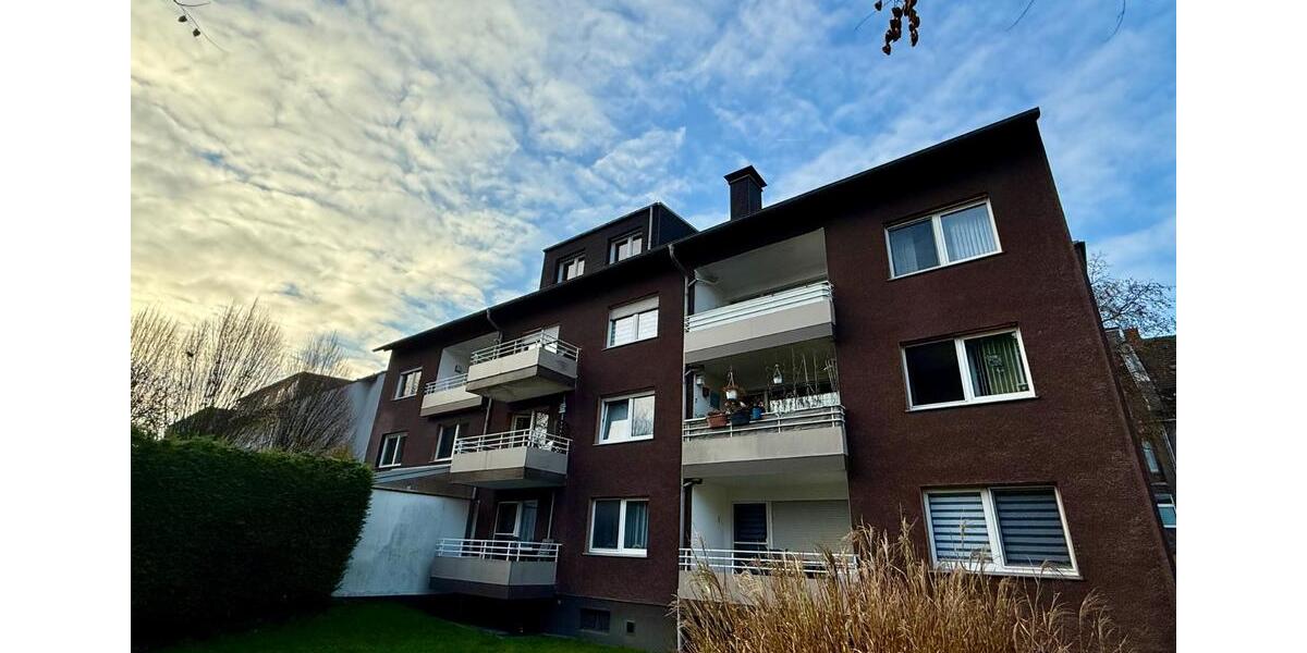 Kernsanierte 2-Zimmer Wohnung m. Loggia und neuem Badezimmer 2 zimmer