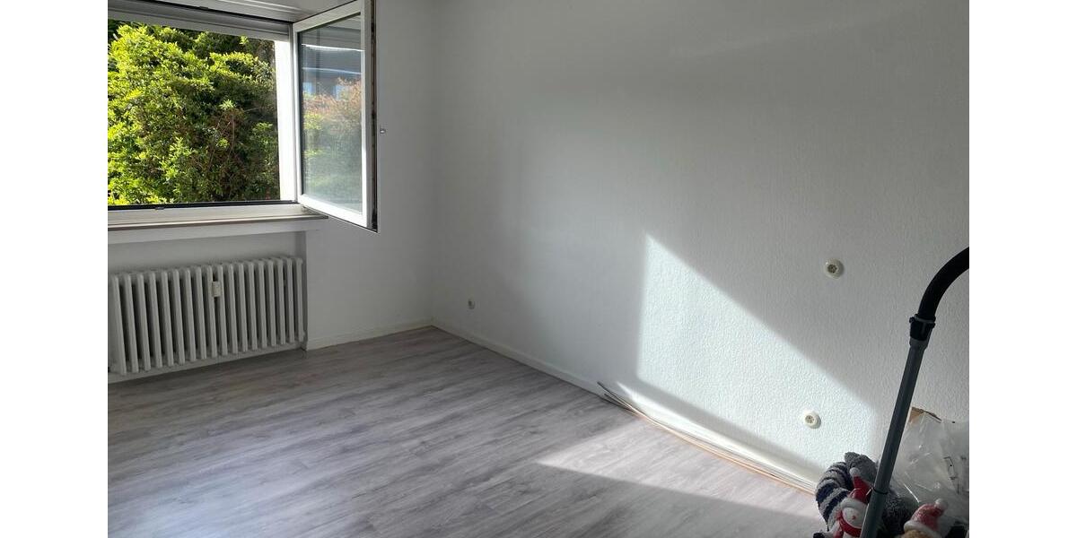 Hochparterre Oberhausen Alstaden - 4 Zimmer, 75 m&sup2;, 750&euro; | Angebot:26094746