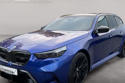 BMW M5 9.353 km 146.999 € Dortmund 44263