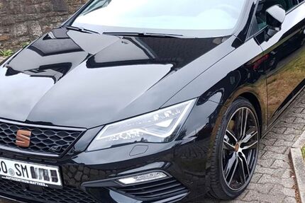 Seat Leon 87.000 km 27.500 € Bochum 44797