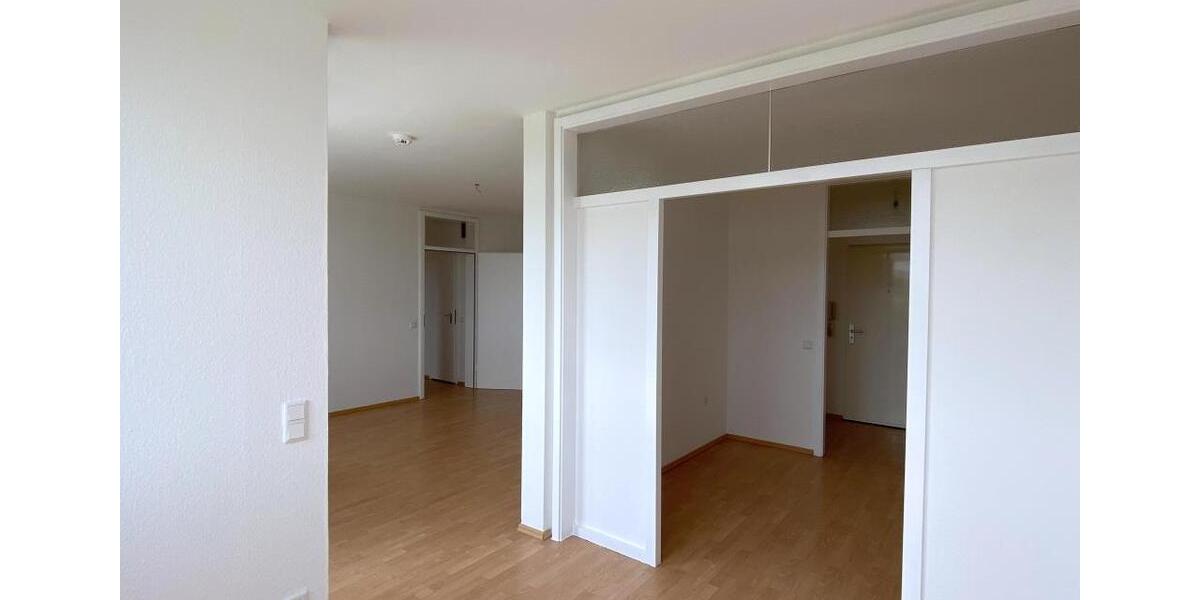Etagenwohnung Duisburg Beeck - 3 Zimmer, 82 m&sup2;, 579&euro; | Angebot:26389116