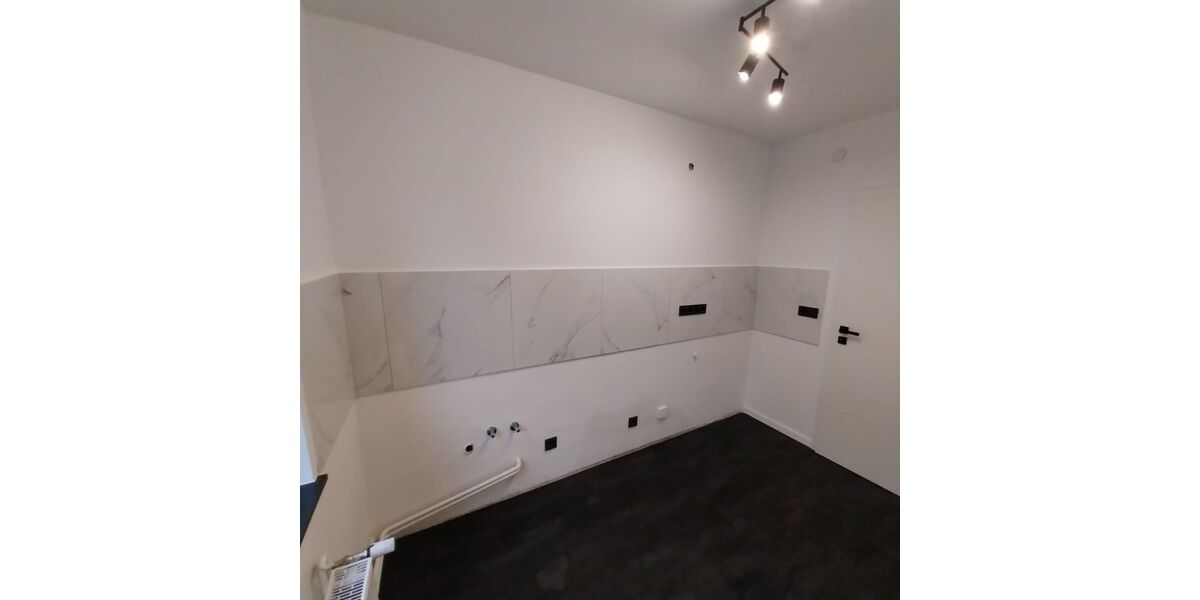 Provisionsfrei* Erstbezug nach Renovierung in Hattingen Mitte mit Süd-Balkon 3 zimmer