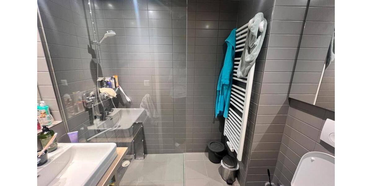 Etagenwohnung Essen Stadtkern - 1 Zimmer, 19 m&sup2;, 590&euro; | Angebot:24739690