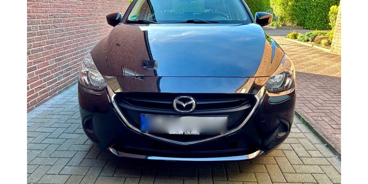 Mazda 2 103.000 km 8.600 &euro; Voerde 46562