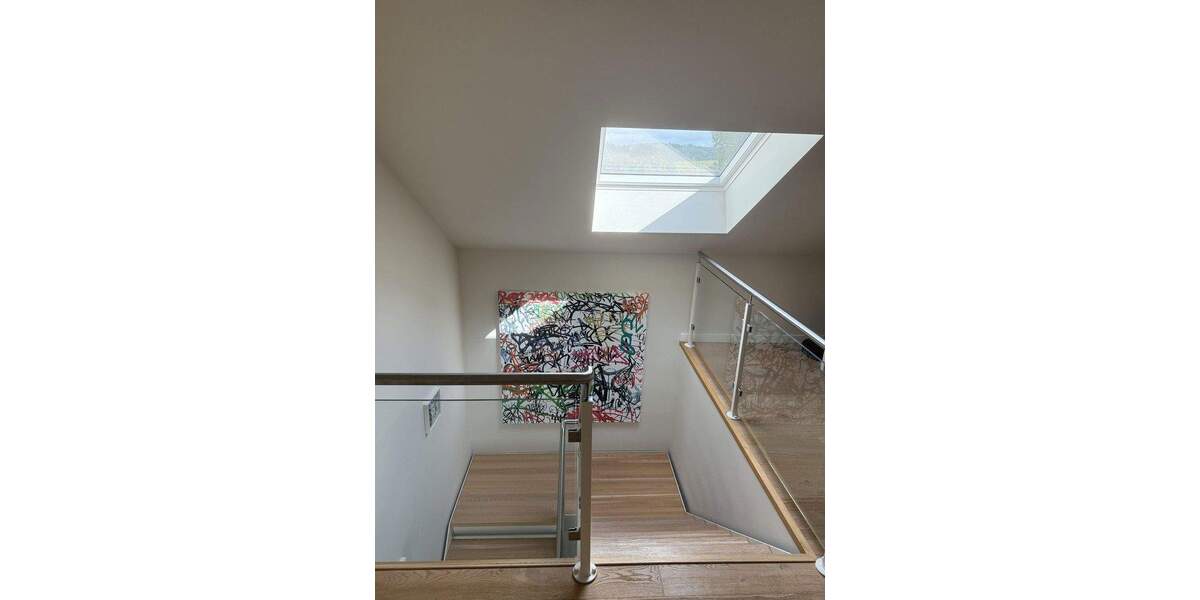 Saniertes Einfamilienhaus im Grünen mit großem Garten, Erdwärme A+, Provisionsfrei 5 zimmer