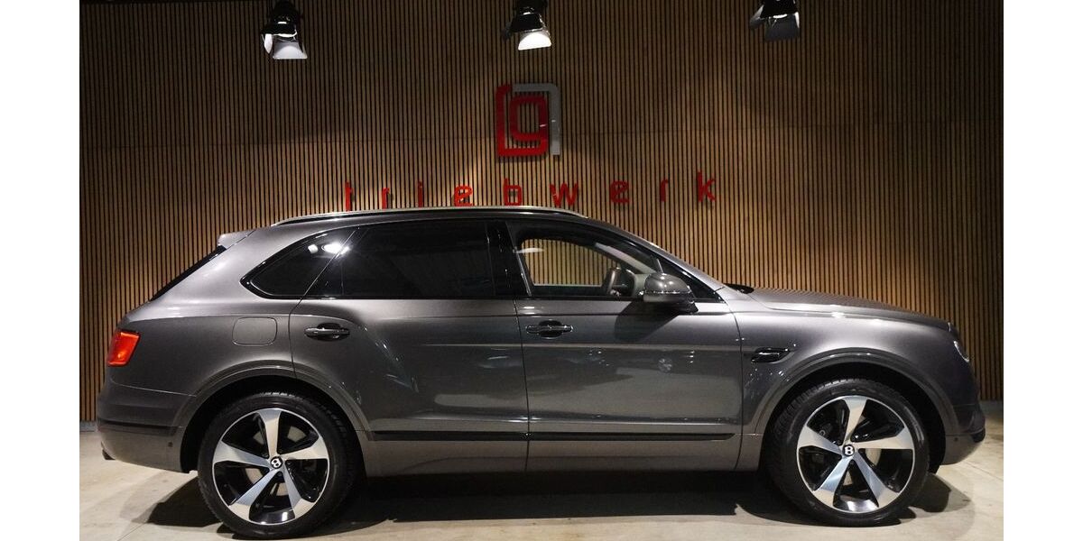 Bentley Bentayga 69.500 km 122.941 &euro; Duisburg 47228