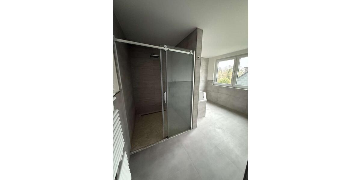 Etagenwohnung Bochum Werne - 3 Zimmer, 125 m&sup2;, 1.750&euro; | Angebot:25843966