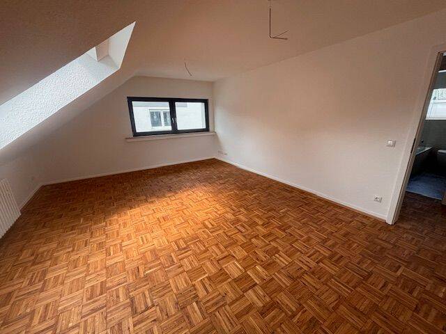 Etagenwohnung Mülheim an der Ruhr Broich - 3 Zimmer, 65 m&sup2;, 555&euro; | Angebot:26292894