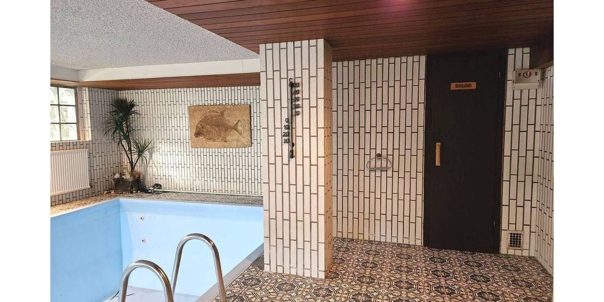 Bungalow Bochum Stiepel - 5 Zimmer, 158 m&sup2;, 830.000&euro; | Angebot:26331508