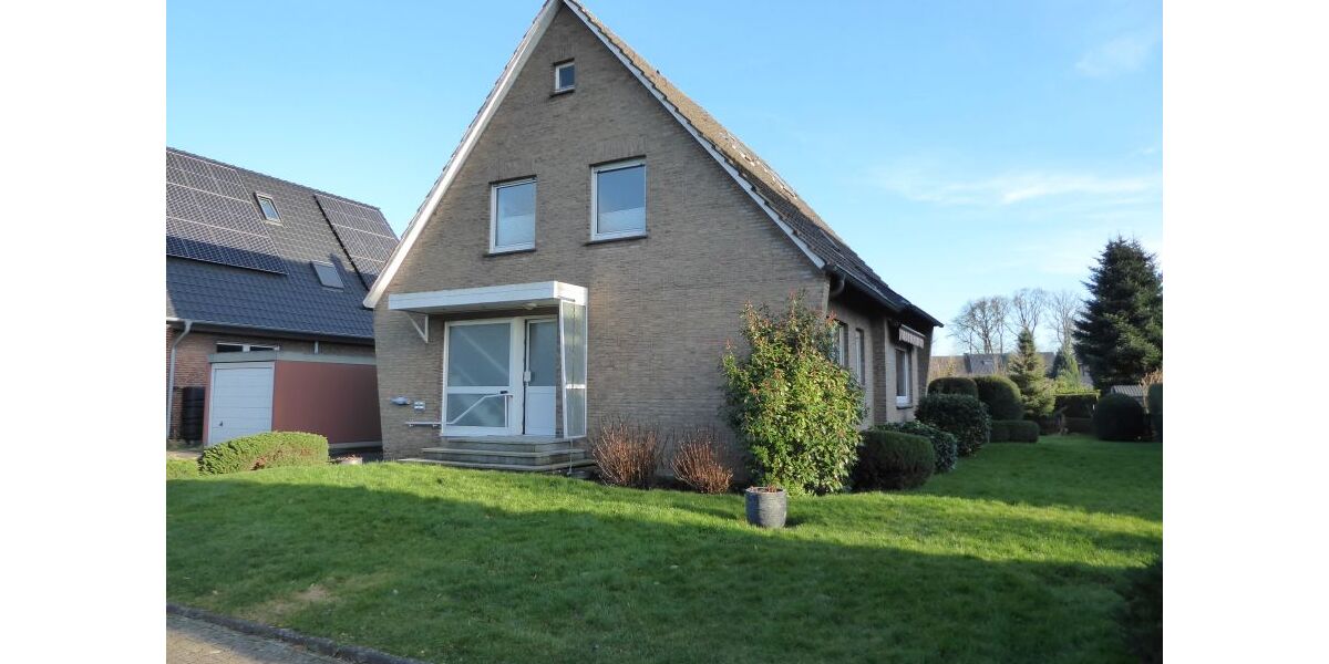 Provisionsfrei* Geräumiges, solides 2-FH mit Keller in Top Lage !!! - Zweifamilienhaus Wesel Obrighoven-Lackhausen | Angebot:25566115