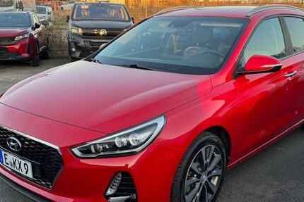 Hyundai i30 53.700 km 11.990 &euro; Essen 45326