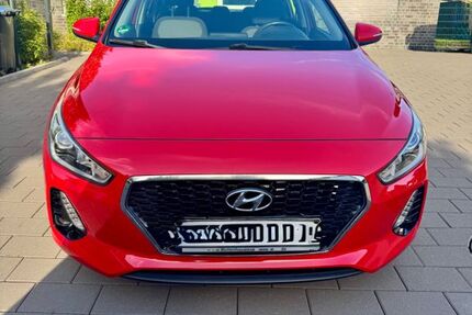 Hyundai i30 114.000 km 8.990 &euro; Dinslaken 46539