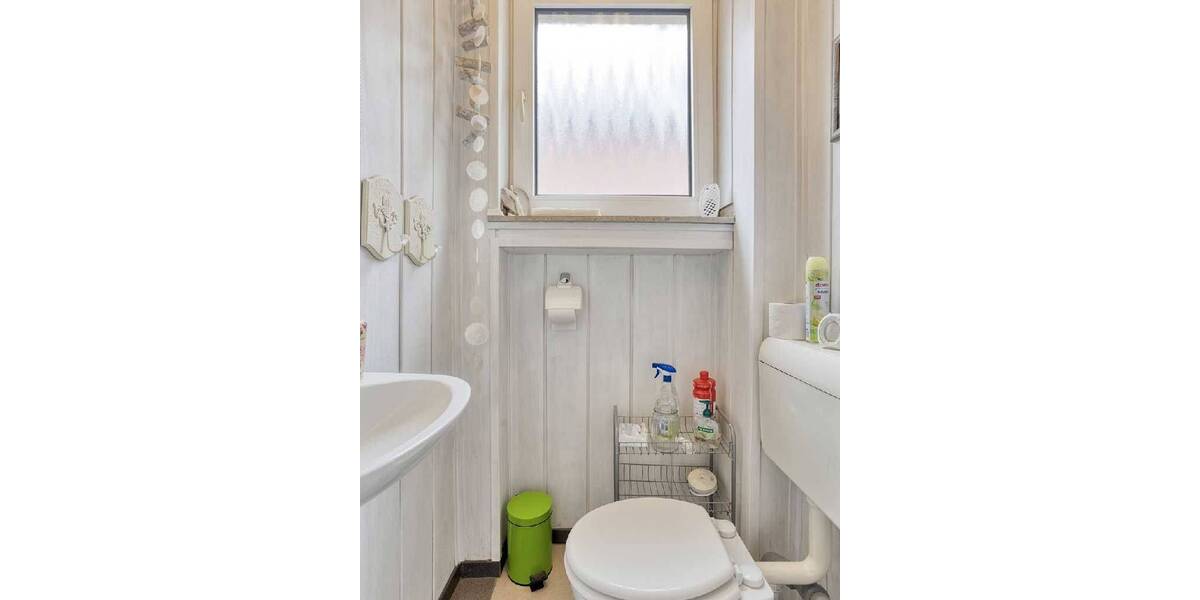 Ratingen-Süd: Teilvermietetes Ladenlokal mit zwei Einheiten und Stellplatz 2 zimmer