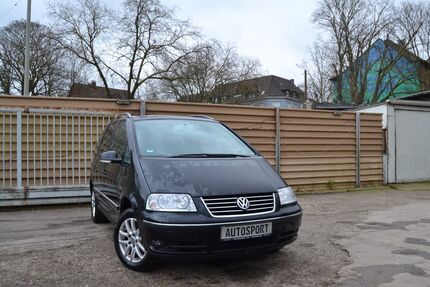 VW Sharan 121.000 km 10.980 € Duisburg 47166