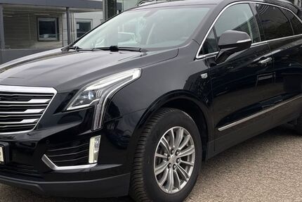 Cadillac XT5 99.199 km 25.950 € Kamp-Lintfort 47475