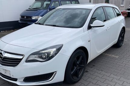 Opel Insignia 403.000 km 2.950 &euro; Essen 45356