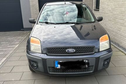 Ford Fusion 165.000 km 1.899 &euro; Gelsenkirchen 45892