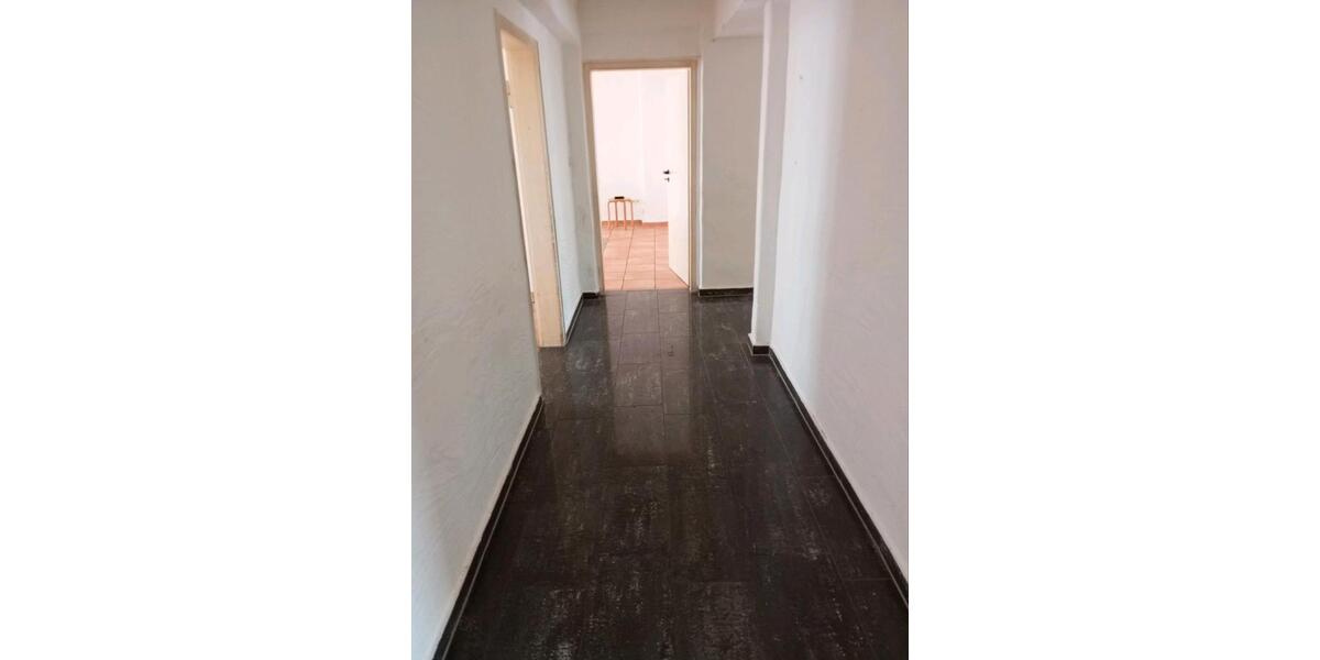 Etagenwohnung Oberhausen - 4 Zimmer, 92 m&sup2;, 122.000&euro; | Angebot:25305230