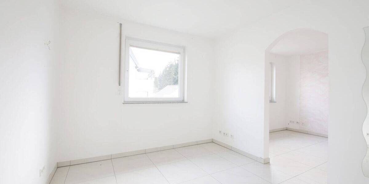 Etagenwohnung Bochum Weitmar - 4 Zimmer, 100 m&sup2;, 385.000&euro; | Angebot:26339420