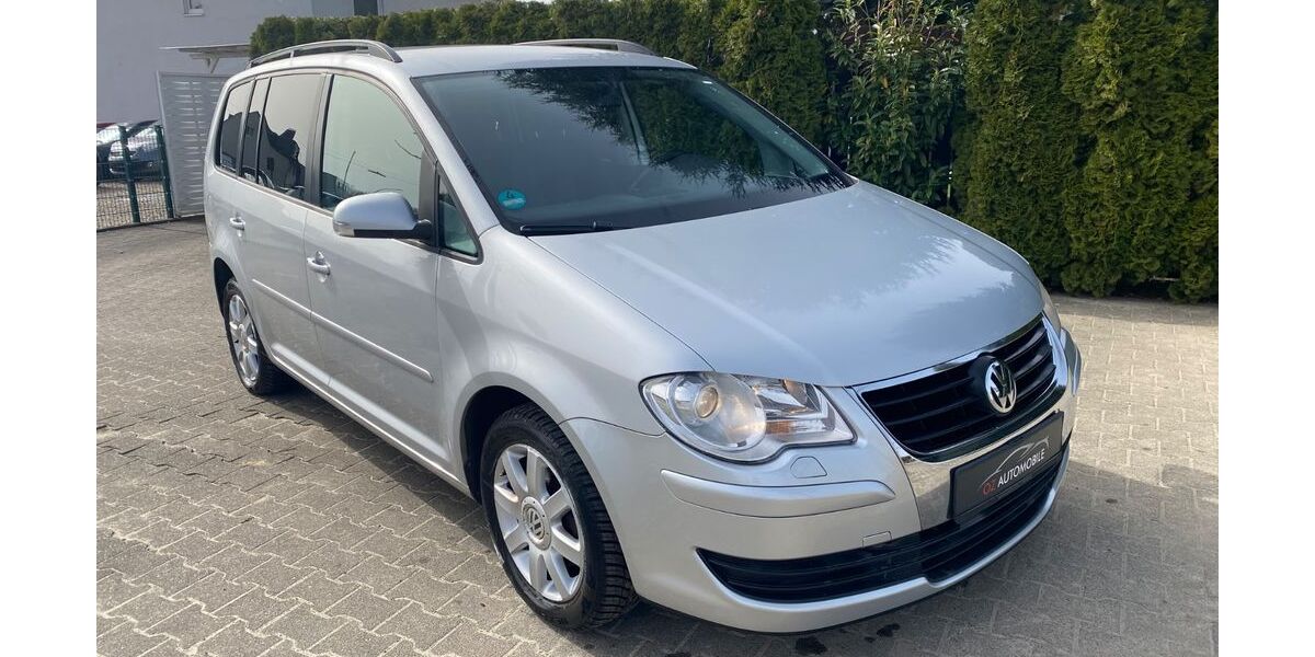 VW Touran 157.293 km 5.990 &euro; Oer Erkenschwick 45739