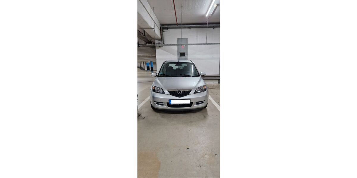 Mazda 2 150.000 km 2.900 &euro; Essen 45138