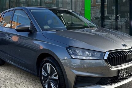 Skoda Fabia 12.568 km 16.900 € Mülheim an der Ruhr 45479