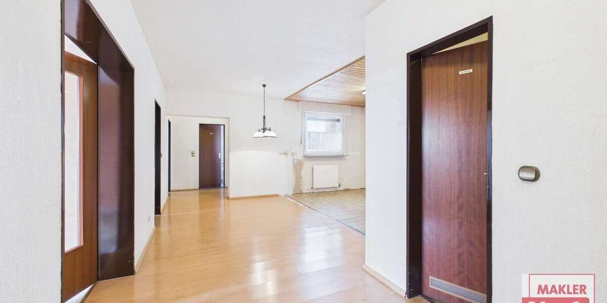 Etagenwohnung Voerde - 3 Zimmer, 94 m&sup2;, 169.000&euro; | Angebot:27703846