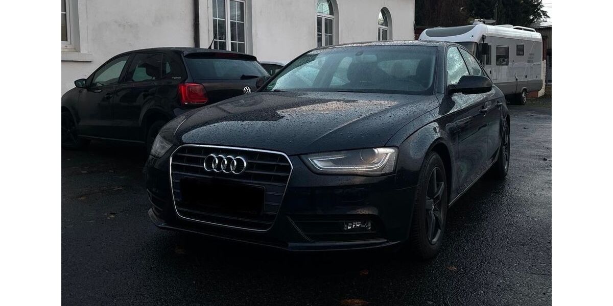 Audi A4 185.000 km 12.400 &euro; Herne 44652