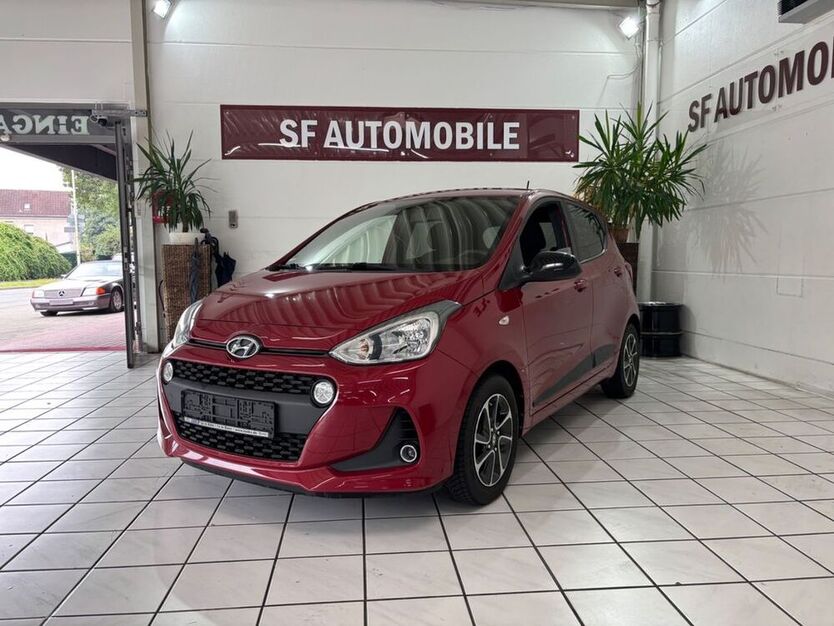 i10