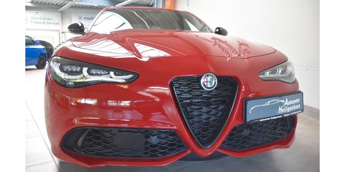 Alfa Romeo Giulia 50.119 km 33.980 € Heiligenhaus 42579