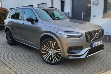 Volvo XC90 69.500 km 47.990 &euro; Oberhausen 46047