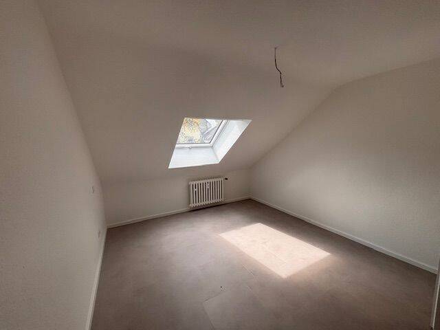 Etagenwohnung Mülheim an der Ruhr Broich - 3 Zimmer, 65 m&sup2;, 555&euro; | Angebot:26292894