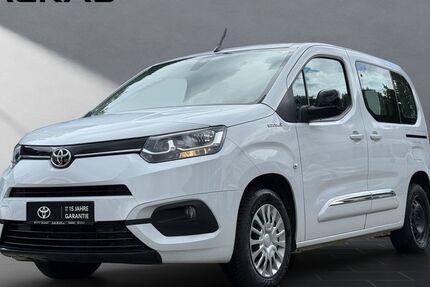 Toyota Proace City (Verso) 24.305 km 22.950 &euro; Dinslaken 46537