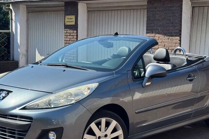 Peugeot 207 146.000 km 2.900 &euro; Duisburg 47179