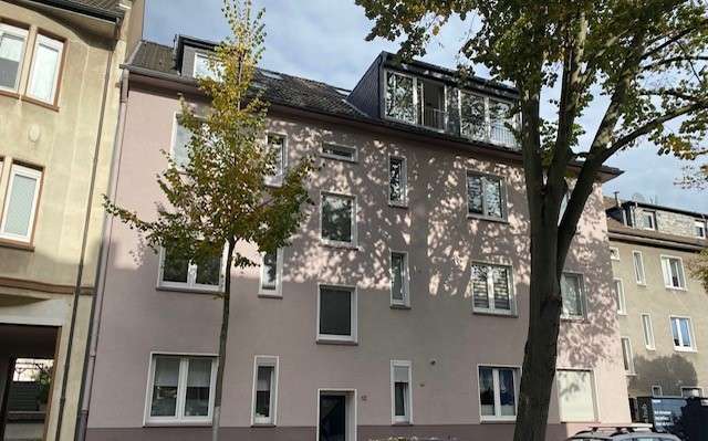 Etagenwohnung Gelsenkirchen Rotthausen - 5 Zimmer, 126 m&sup2;, 225.000&euro; | Angebot:26143639