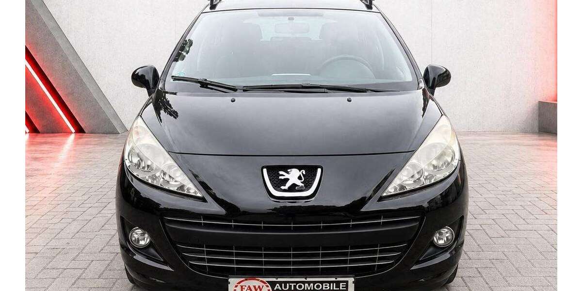 Peugeot 207 132.000 km 3.499 &euro; Essen 45356