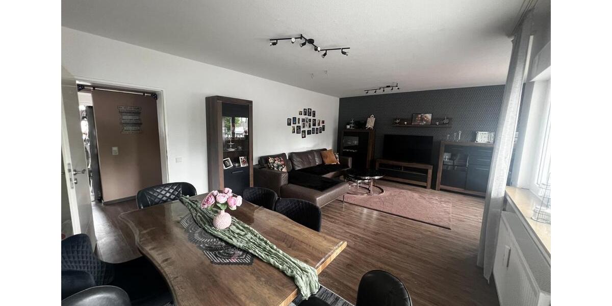 Geräumiges Mehrfamilienhaus (BITTE KEINE MAKLERANFRAGEN!!!) zimmer