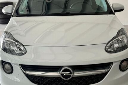 Opel Adam 58.838 km 9.990 &euro; Duisburg 47138