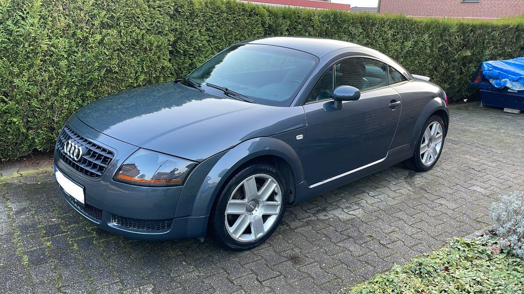 Audi TT 199.900 km 4.499 &euro; Gelsenkirchen 45897