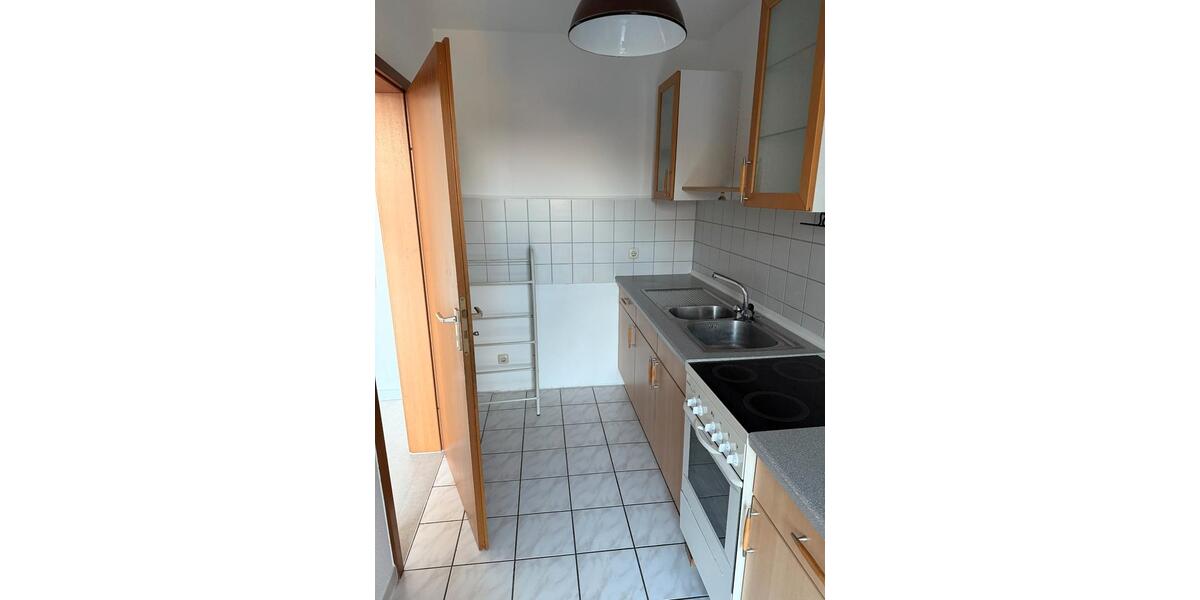 Dachgeschoßwohnung Moers Rheinkamp - 2 Zimmer, 55 m&sup2;, 650&euro; | Angebot:26272244